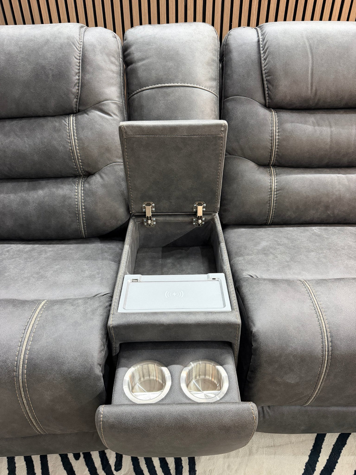 Apex 143 Dual Power Reclining Sectional