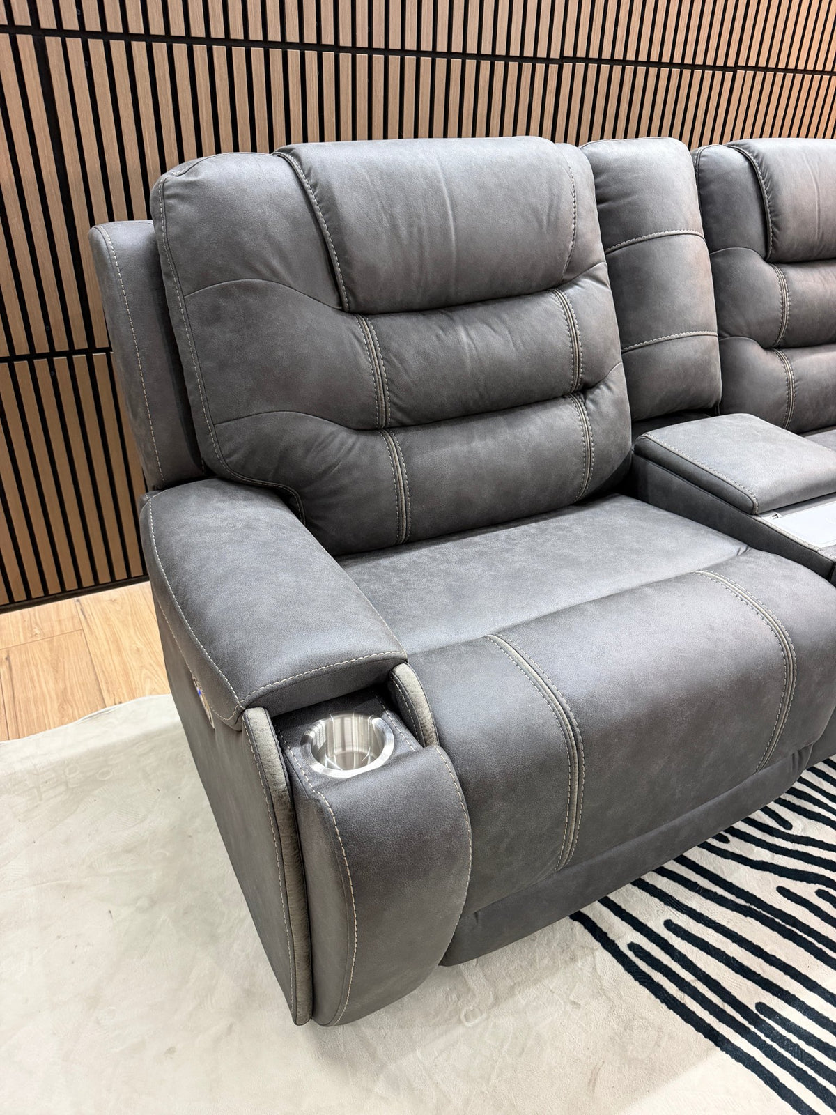 Apex 143 Dual Power Reclining Sectional